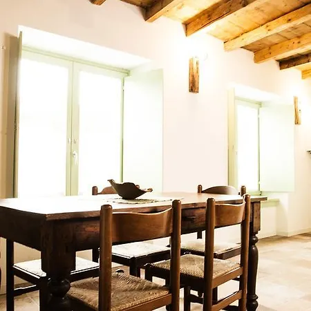 Casa Artisti Del Sole Apartment *